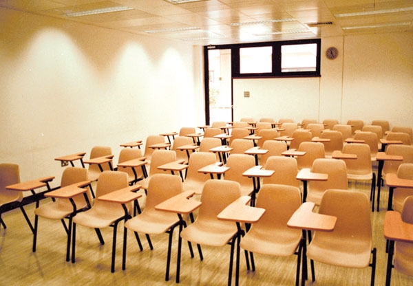 صندلی دانشگاه